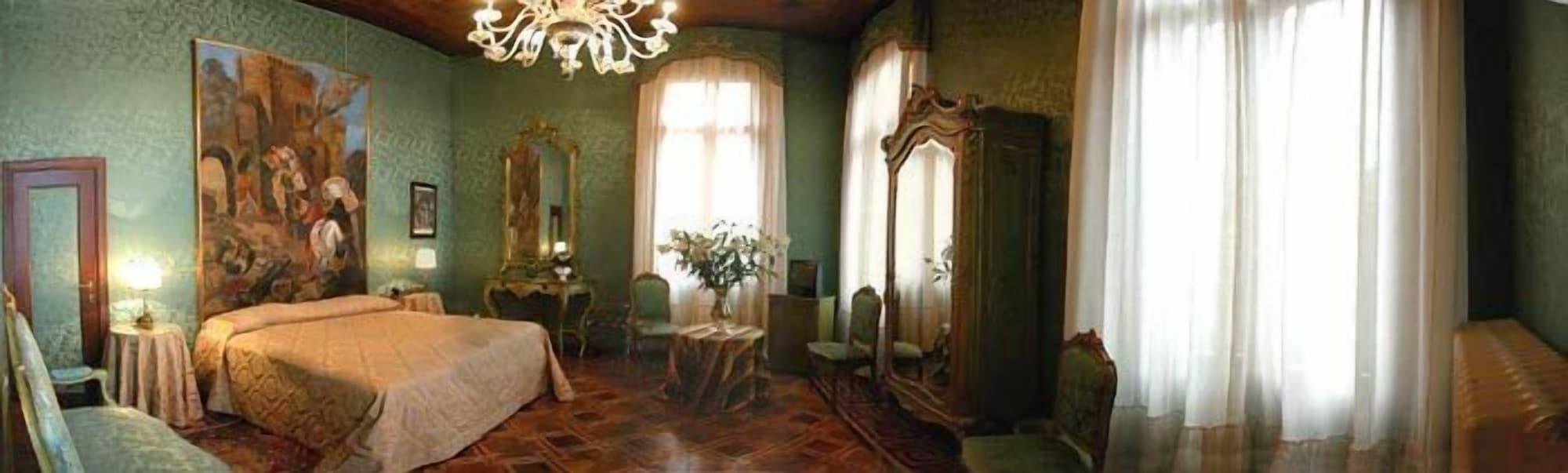 Palazzo Abadessa Hotel Venecia